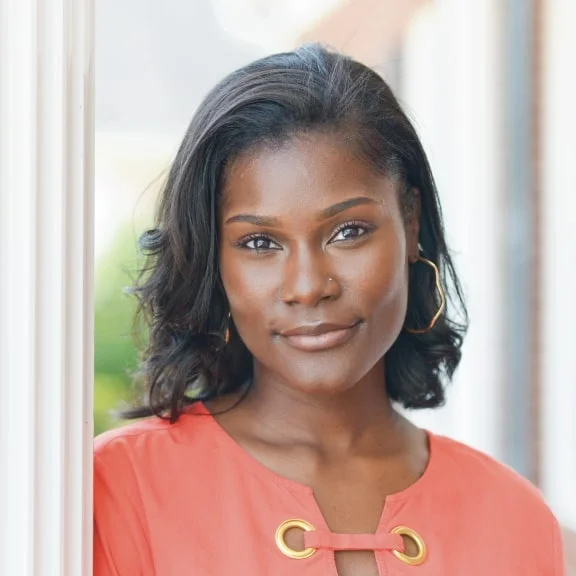 Picture of SUMMER FRAZIER